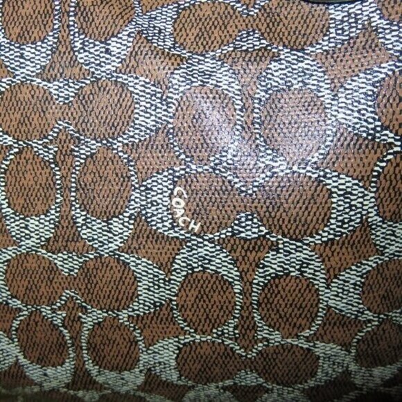 COACH Snake & Signature Coated Canvas City Tote w/ matching zipper pouch - Picture 2 of 16